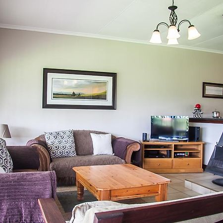 Sangwana 27 Holiday Home Underberg Bagian luar foto