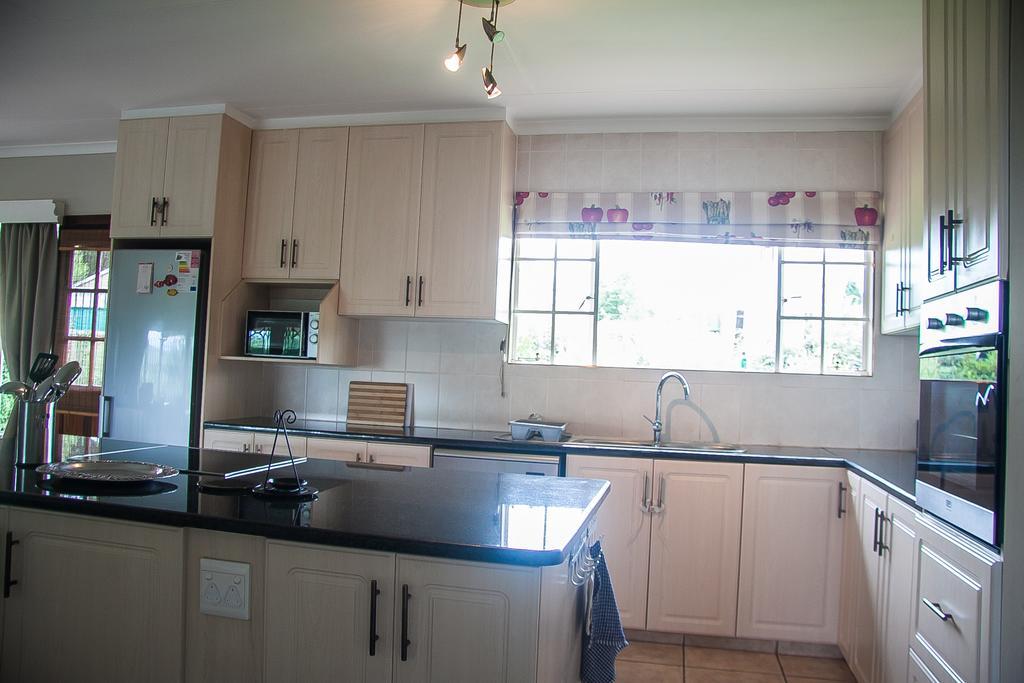 Sangwana 27 Holiday Home Underberg Bagian luar foto