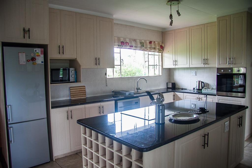 Sangwana 27 Holiday Home Underberg Bagian luar foto
